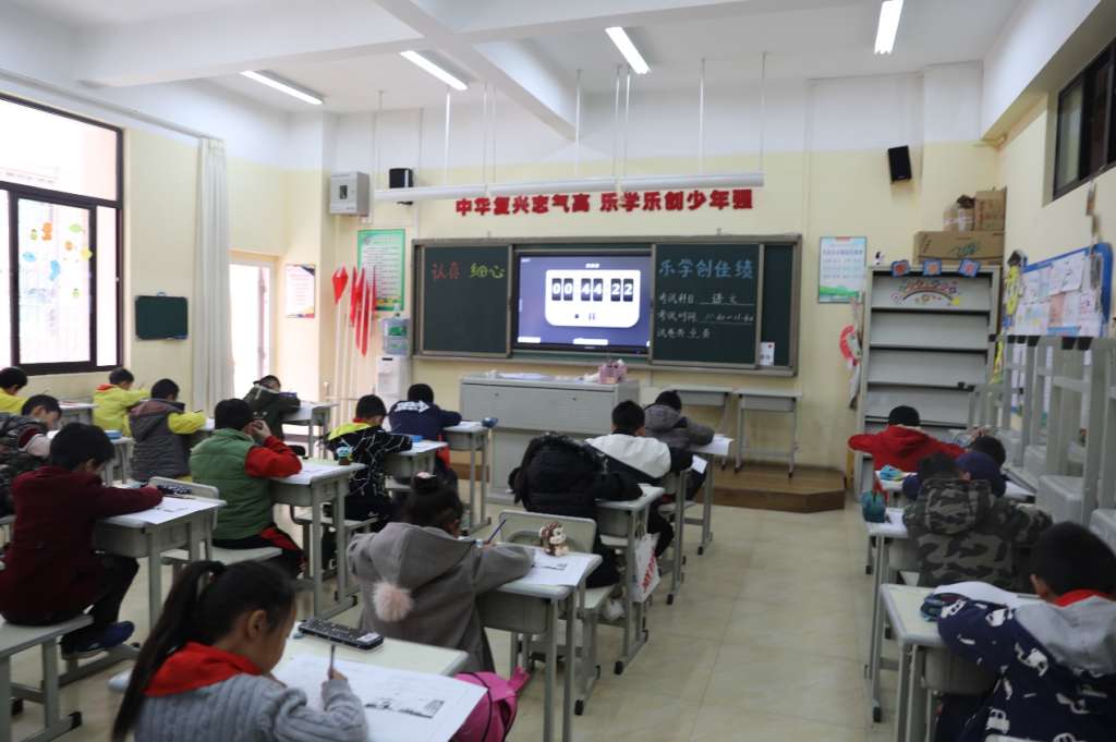 认真细心 乐学创佳绩