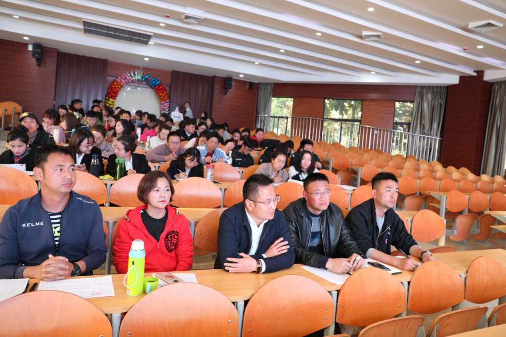 C:\Users\Lenovo\Desktop\微信图片_20190315013418.jpg微信图片_20190315013418